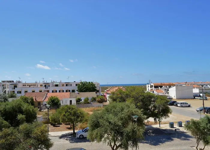 Vista Formosa Panoramico 卡巴纳斯·德·塔维拉